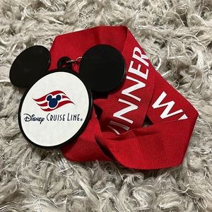 Disney cruise line winner medal